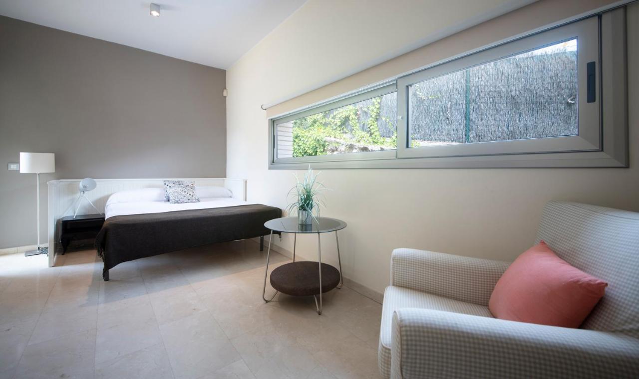 Limonium Deluxe With Private Pool, Tarracohomes Villa *